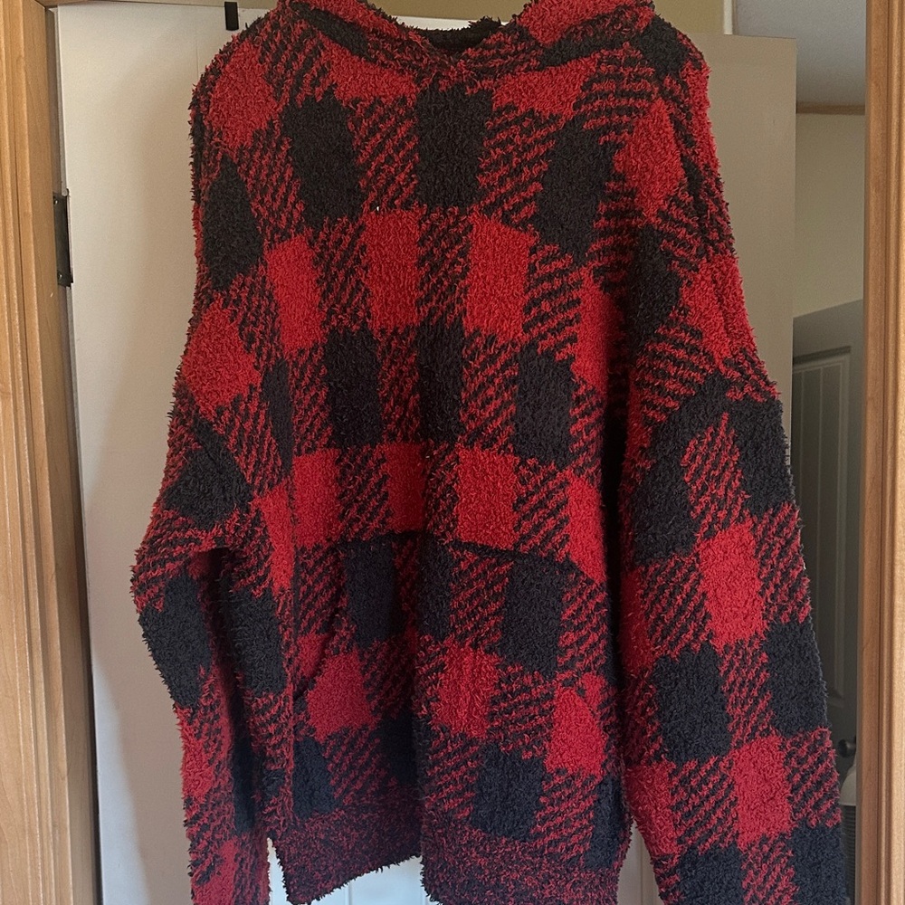 SKIMS Women's Red and Black Plaid Crewneck Sweater